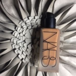 NARS NATURAL RADIENCE FOUNDATION